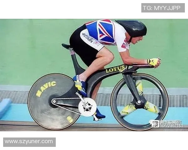 足球单车球星的华丽技艺与赛场传奇 探索其背后的风采与魅力 足球单车球星的华丽技艺与赛场传奇 探索其背后的风采与魅力