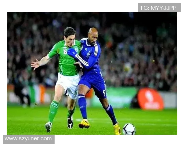 足球球星一对一进攻规则解析与技巧剖析 足球球星一对一进攻规则解析与技巧剖析